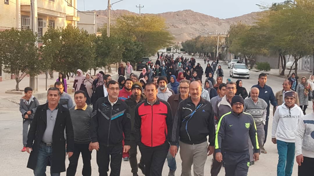 دهمین دوره پیاده روی همگانی به میزبانی مدرسه علوم دینی عالی احمدیه اوز